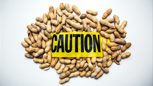 What is the cause of a peanut allergy in children?