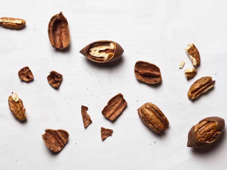 The Best Nuts and Seeds for a Low-Carb Diet