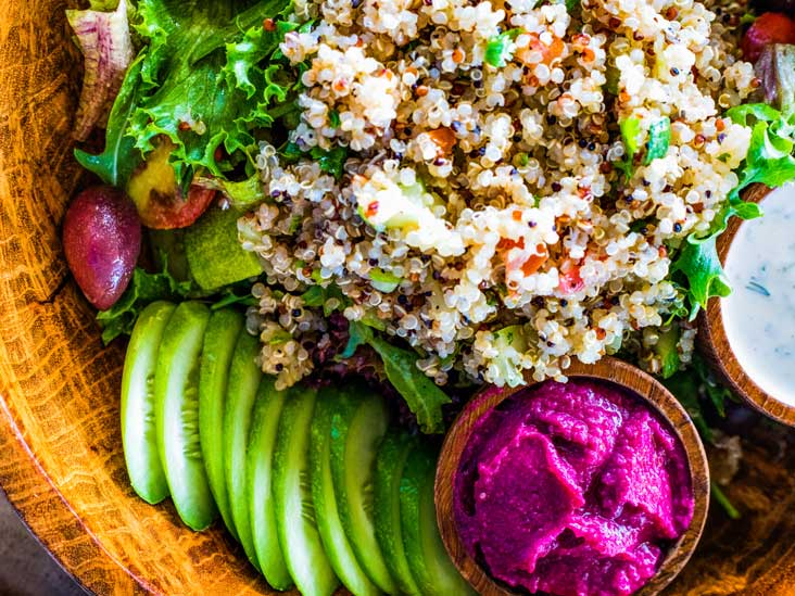  11 Manfaat Kesehatan Quinoa yang Terbukti