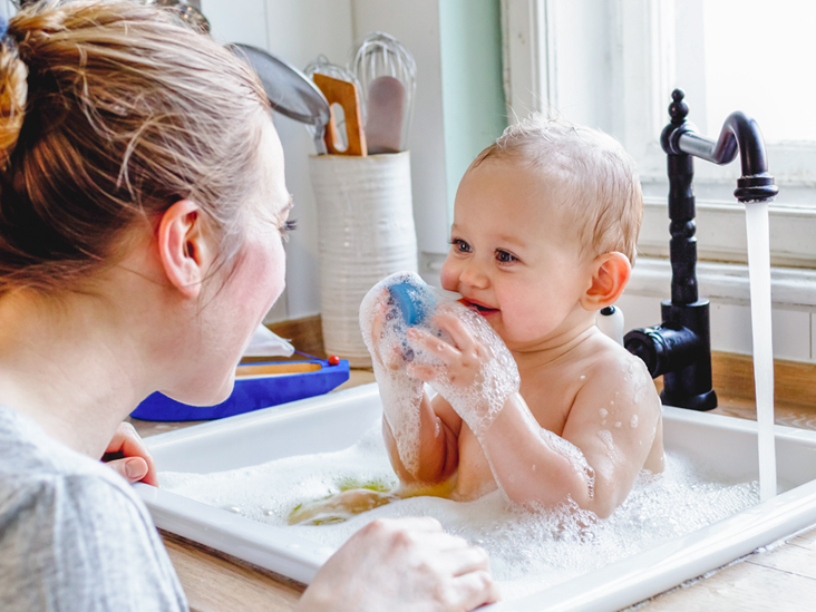 5 At-Home Treatments for Baby Eczema