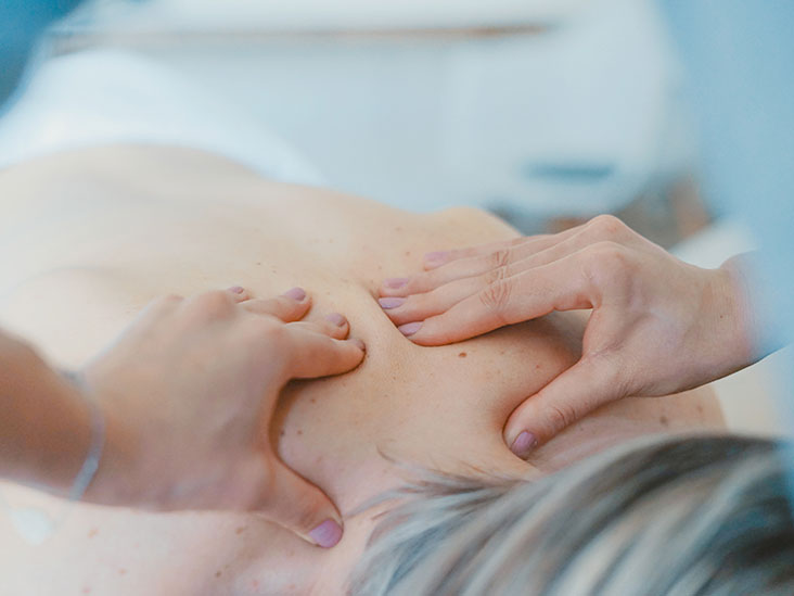 What's the Difference Between Swedish Massage and Deep Tissue Massage?