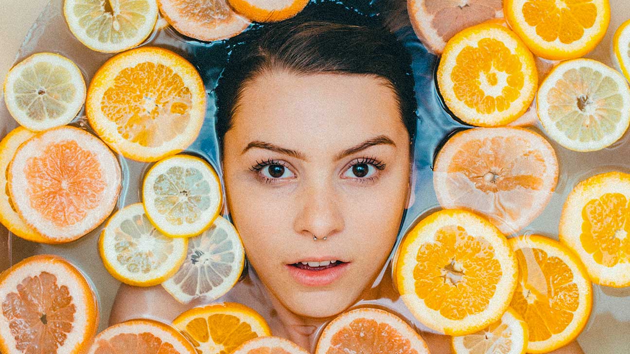 11 Vitamin C Serum Benefits How To Use Side Effects Products