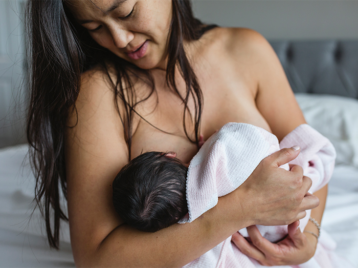 How Pregnancy, Breastfeeding, and Beyond Affect Your Breasts